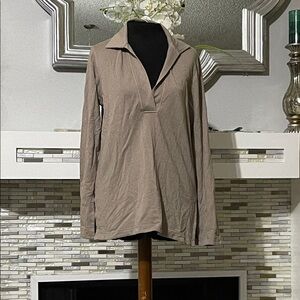 NWT Peter Millar v neck Elegant Women's Tan Long Sleeve Top size S